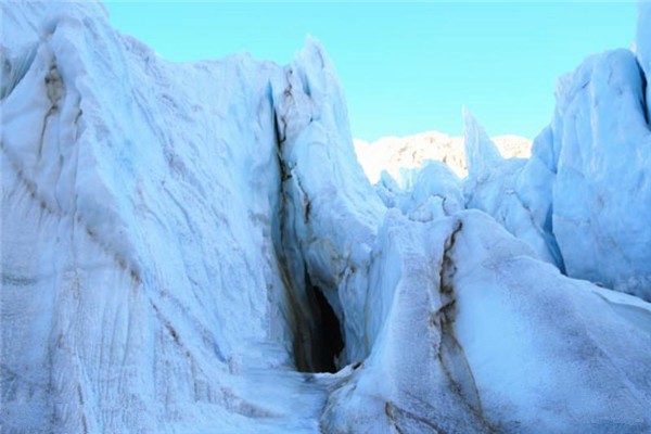 冰川洞穴