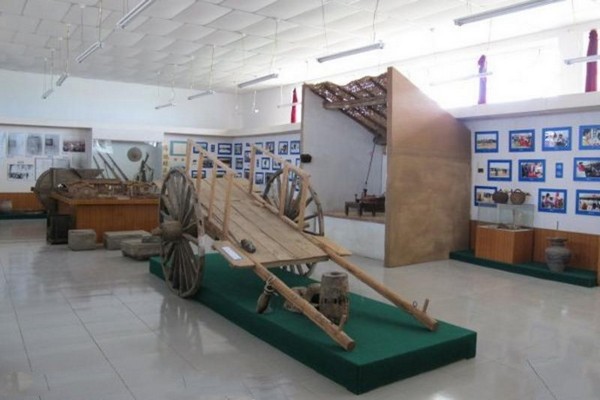 哈拉新村博物馆