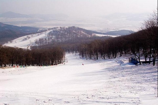 神鹿滑雪场