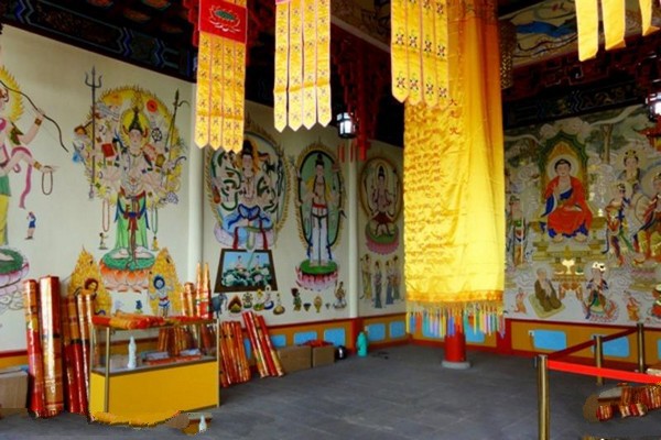 佛教彩绘壁画