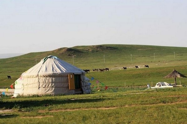 中型蒙古包