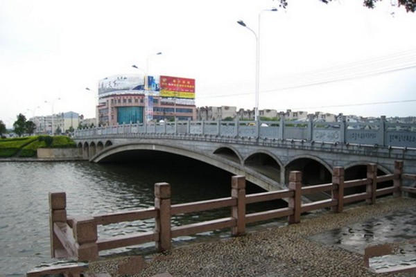 秋浦桥