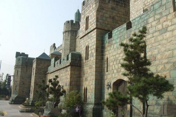 城堡外墙