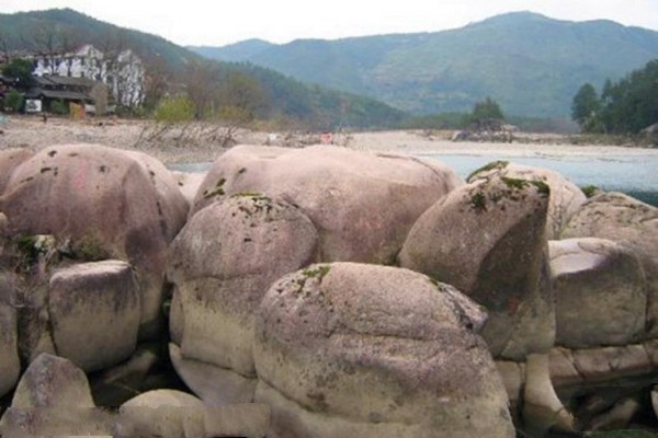 神龟岩