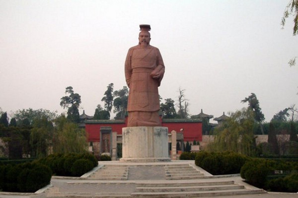 文王雕像
